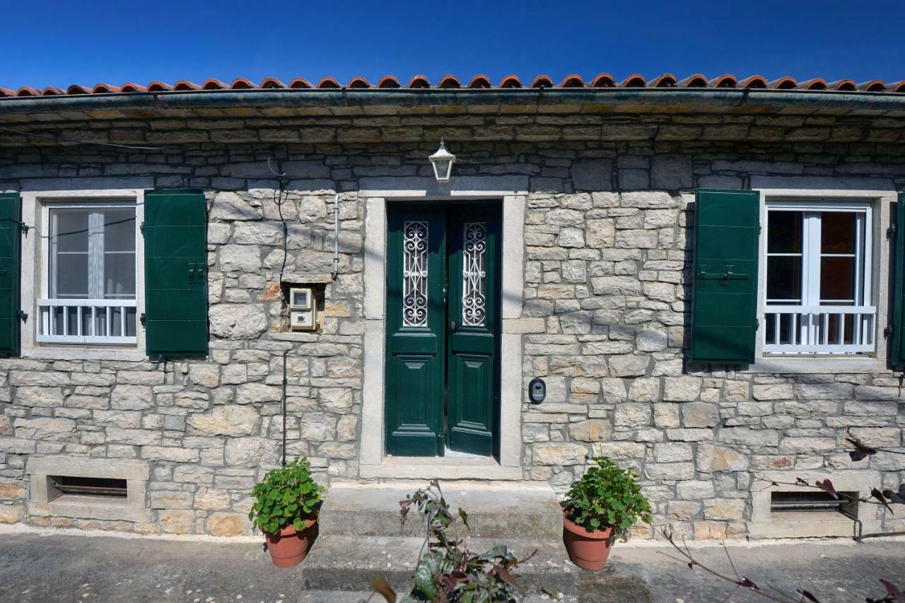 Mikroulis Residence Mastoratika المظهر الخارجي الصورة