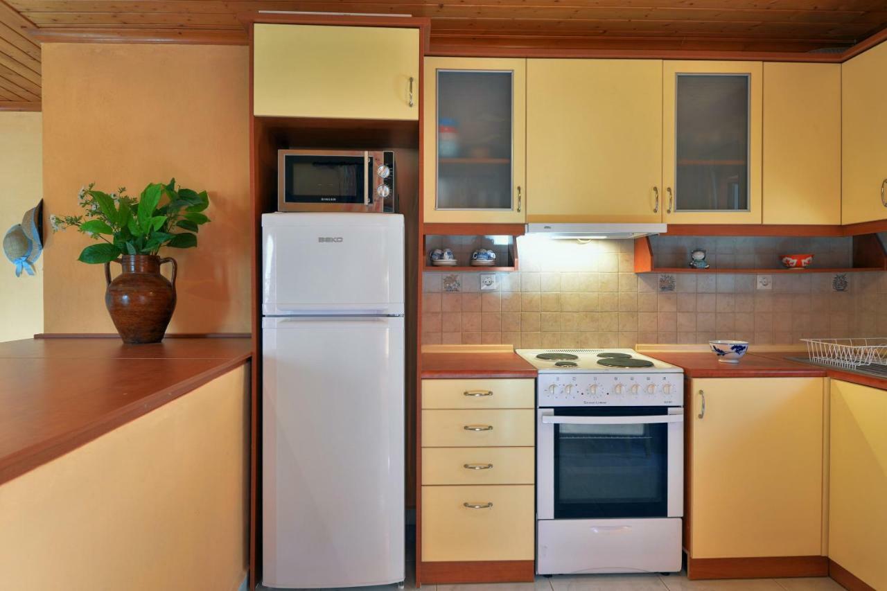 Mikroulis Residence Mastoratika المظهر الخارجي الصورة